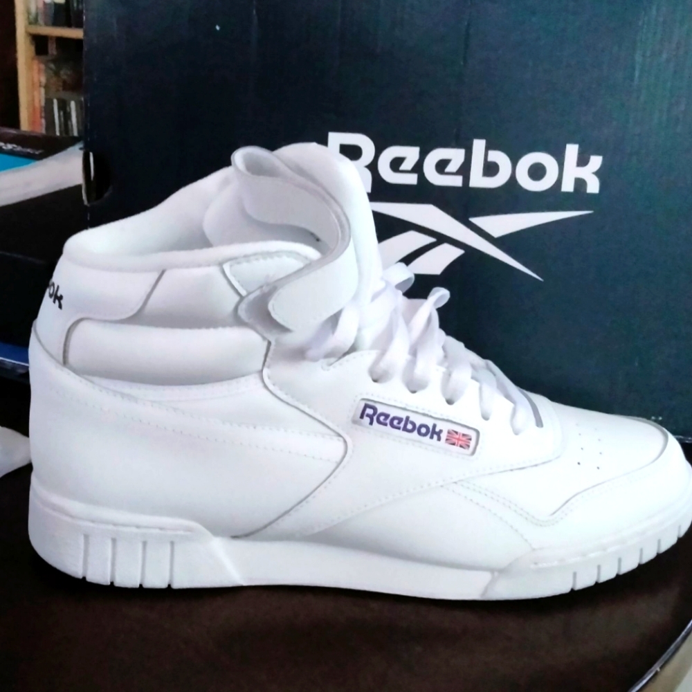 Mens white reeboks